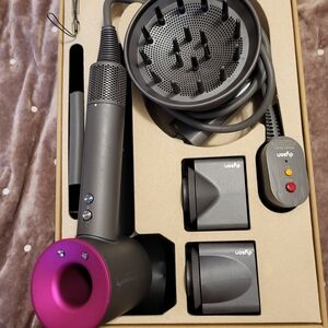 Dyson Hair Dryer Set - Gray and Black